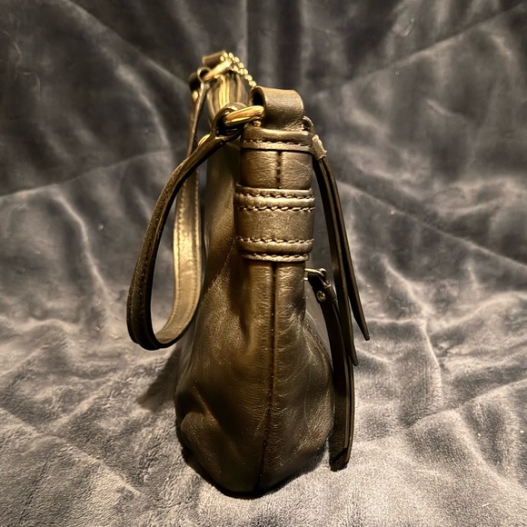 Coach F23978 Daisy Leather Bag (Black) - GUC - Picture 3 of 9